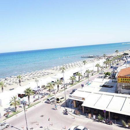 Lazuli Sea View Beachfront Ap 43 Larnaca Exterior photo